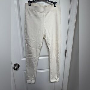 Mud Pie White Soft Stretchy Jean Pant